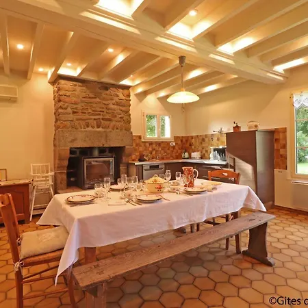 別荘 Maison Familiale Confortable Avec Grand Jardin, Proche Nature Et Commodites, - Fr-1-497-194 *